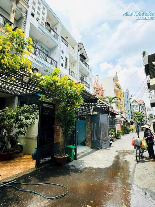 BÁN NHÀ 4 LẦU HẺM 8M – Ô TÔ VÀO NHÀ – NGUYỄN VĂN KHỐI, P11, GÒ VẤP – GIÁ 7,8 TỶ - 6