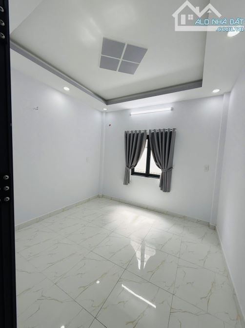 NHÀ 3 TẦNG – HẺM Ô TÔ ĐỖ CỬA – NGUYỄN PHÚC CHU, TÂN BÌNH – CHỈ 4.98 TỶ - 6