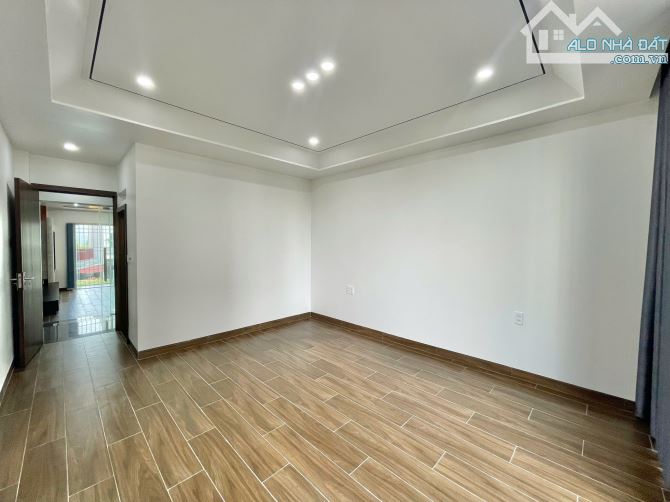 Nhà mới độc lập 4 tầng khu phân lô Lê Chân - 60m2 - Đông Bắc - 7,3 tỷ thoả thuận - 6