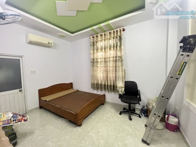 📣CHỈ HƠN 6 TỶ, 172 M2 SÀN - NGANG 5.5M -NHÀ MỚI ĐẸP BỐN TẦNG HBP-4PN-4WC-KHU PHÂN - 6