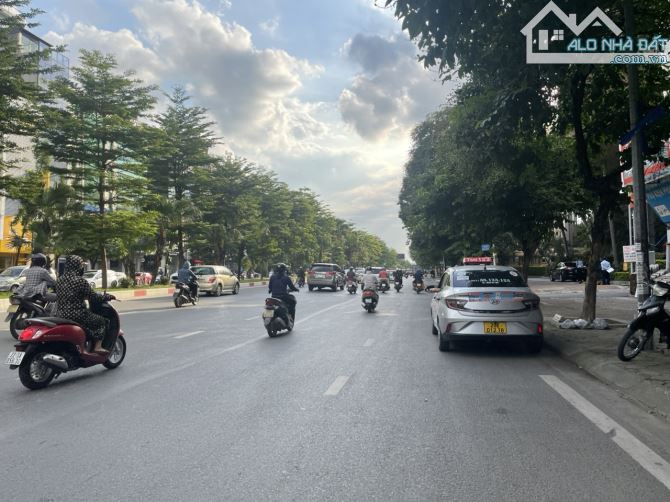 BÁN NHÀ LÔ GÓC 3 THOÁNG 28 TỶ 82m 4 TẦNG MT 7m Ô TÔ KINH DOANH HOÀNG QUỐC VIỆT CẦU GIẤY - 6