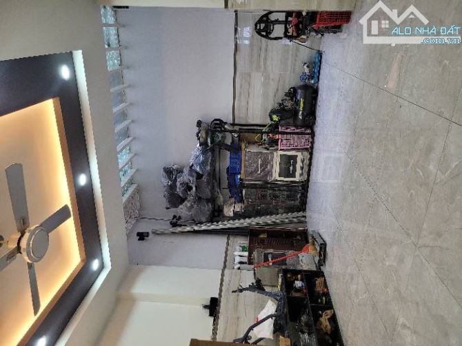 BÁN NHÀ HẺM XE HƠI BỜ BAO TÂN THẮNG, 4.2X20, 4 TẦNG THANG MÁY, 12.3 TỶ TL - 6