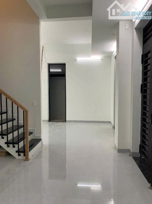 LÔ GÓC 2 MẶT TIỀN – DT 105M² (NGANG 5.5M) - XE HƠI NGỦ TRONG NHÀ - 6