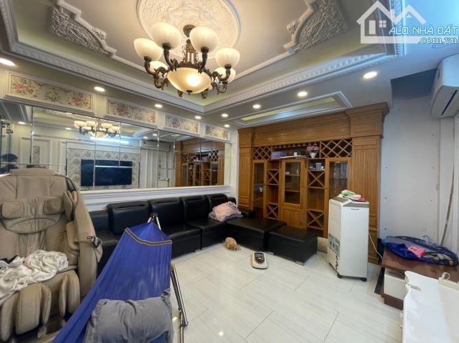 NGUYỄN VĂN KHỐI - NHÀ 5 TẦNG SIÊU ĐẸP - OTO NGỦ TRONG NHÀ - 7
