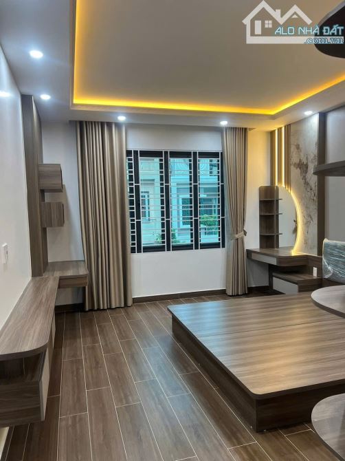P Tuấn... Nhà khu phân lô cao cấp Ngô gia tự (Tđc sao sáng ) - xây mới độc lập 4,5 tầng - 7