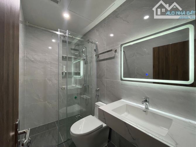 Nhà mới độc lập 4 tầng khu phân lô Lê Chân - 60m2 - Đông Bắc - 7,3 tỷ thoả thuận - 7