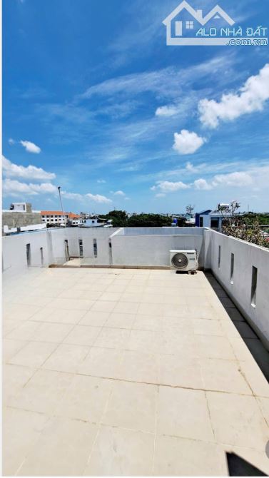 Bán Nhà Hóc Môn - 91M2 (5 x 18,3m ) - 4Tầng - Hẻm Nhựa 8m -  Chỉ 6,35 Tỷ. - 9