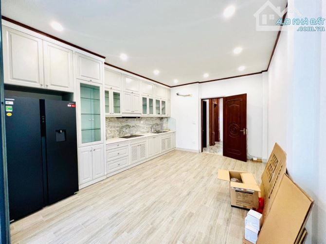 Nhà đẹp dân xây mới 7 tầng, thang máy, 51m, ở sướng, ô tô vào nhà, Khúc Thừa Dụ - 8
