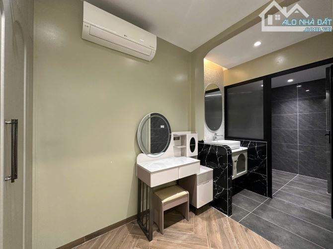 Mặt Ngõ Trung Phụng Đống Đa, 7 Tầng Thang Máy, Giá Chỉ 11.8 Tỷ - 8