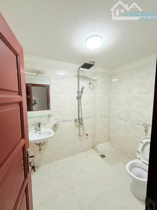 BÁN NHÀ MỚI NGỌC THỤY – DÂN XÂY – Ô TÔ ĐỖ CỬA - Ở NGAY –  34M2 CHỈ 7,4 TỶ - 8