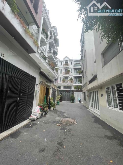 NGUYỄN VĂN KHỐI - NHÀ 5 TẦNG SIÊU ĐẸP - OTO NGỦ TRONG NHÀ - 9