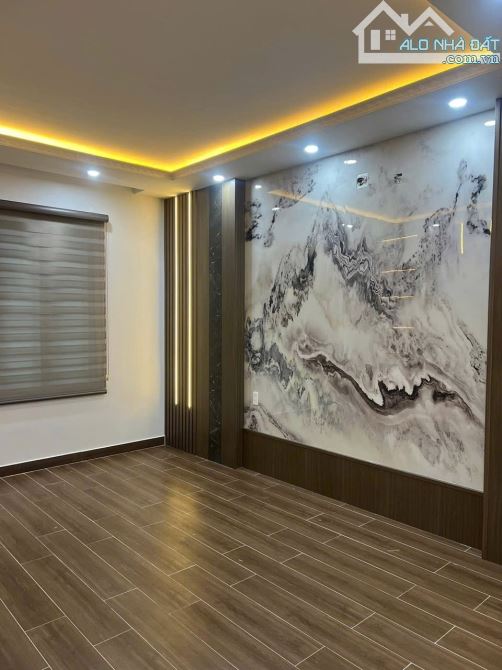 P Tuấn... Nhà khu phân lô cao cấp Ngô gia tự (Tđc sao sáng ) - xây mới độc lập 4,5 tầng - 9