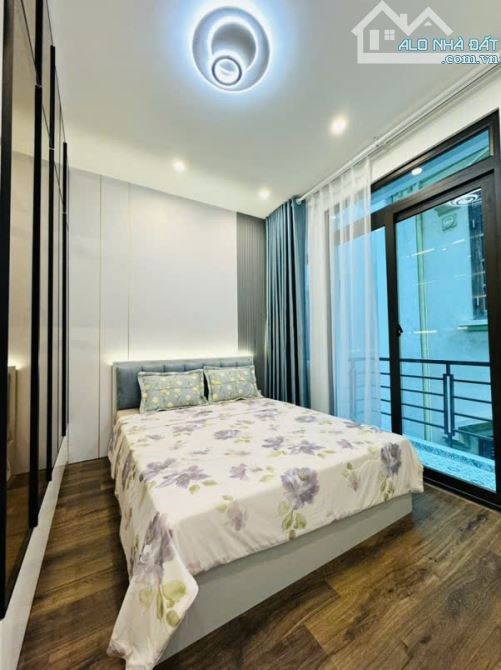 KHƯƠNG HẠ - THANH XUÂN - Ô TÔ GẦN- 5 TẦNG - 5 -NGỦ - SỔ VUÔNG - FULL NỘI THẤT - NHỈNH 7 TỶ - 9