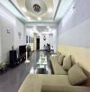 Nhà 4 tầng Mặt tiền đường SONG HÀNH phường ĐHT Q12 dt 76m2 (4,2mx18,2m), Đường 12m