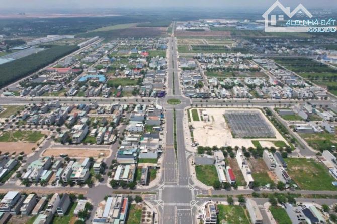 Cắt lỗ sâu - DT:125m2 Giá còn 2Tỷ1 TĐC Lộc An - Bình Sơn. Cách Sân Bay 3km