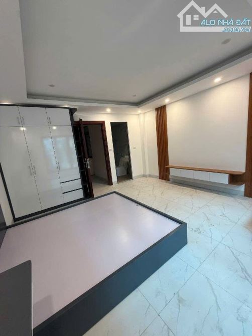 🚗 SIÊU PHẨM XUÂN ĐỈNH – 1 NHÀ RA PHỐ – 35M2x 5 TẦNG - Ô TÔ ĐÔ GẦN NHÀ – NHÀ NỞ HẬU 🚗