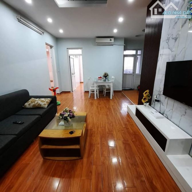 Bán nhà liền kề TT11 Nguyễn Khuyến – KĐT Văn Quán, Hà Đông, diện tích 95m², mặt tiền 7.5m,