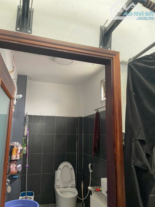Nhà đẹp Thủ Đức: 2 căn riêng, 161m², gần Gò Dưa, giá 6 tỷ 75 tỷ