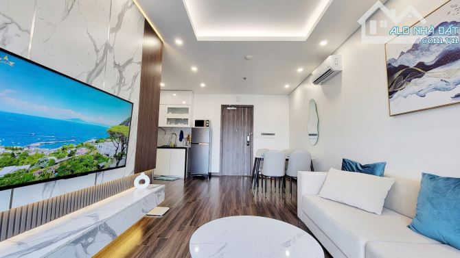 CHUYỂN NHƯỢNG CĂN 2 NGỦ RÔNG NHẤT HOÀNG HUY GRAND SỞ DẦU GIÁ 1.95 TỈ