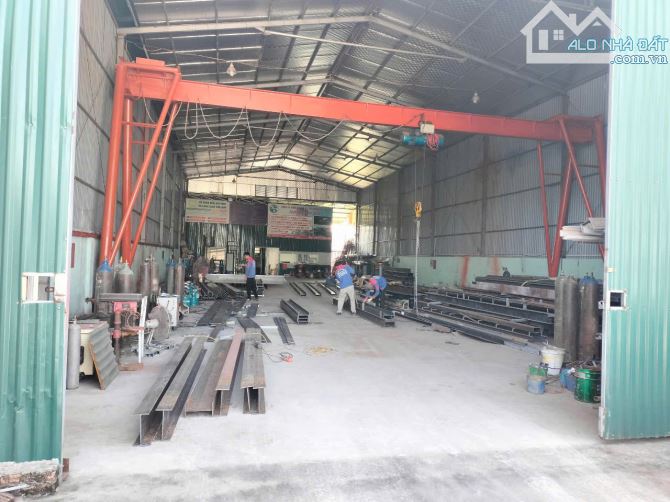 Cho thuê 800m2   kho xưởng tại Phụng Châu , Chương Mỹ , Hà Nội