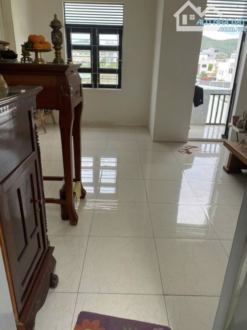 CẦN VỐN LÀM ĂN CÔ H BÁN GẤP CĂN NHÀ TÂM HUYẾT