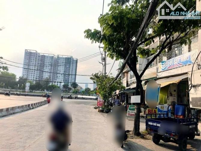 Q7 MẶT TIỀN KINH DOANH 5.45x24.6M CHÍNH CHỦ 1 ĐỜI NGAY TRƯỜNG TIỆN XÂY CHDV 14.xT