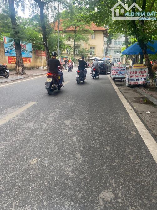 NHÀ TẠ QUANG BỬU - HAI BÀ TRƯNG - DIỆN TÍCH 73M - MẶT TIỀN 5.2M