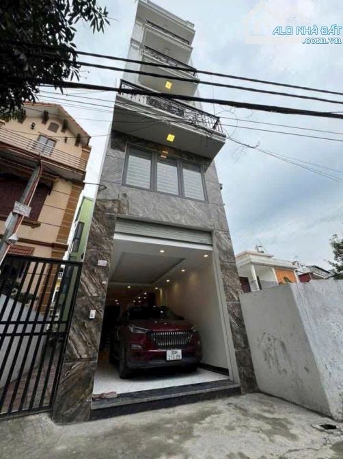 NHÀ ĐẸP - THANG MÁY - Ô TÔ - LÔ GÓC THẠCH BÀN LONG BIÊN