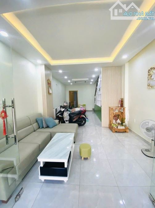 BÁN NHÀ Ô TÔ ĐỖ CỬA VÀI MÉT RA MT NGUYỄN THỊ THẬP, QUẬN 7, 4 TẦNG-54M2-4PN-GIÁ 8.9 TỶ