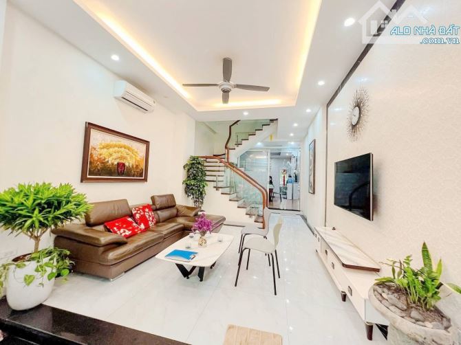 BÁN NHÀ HẺM 6M–ĐƯỜNG TÂN KỲ TÂN QUÝ 1 LẦU MỚI 4x15M GIÁ 5.4 TỶ TL NHẸ