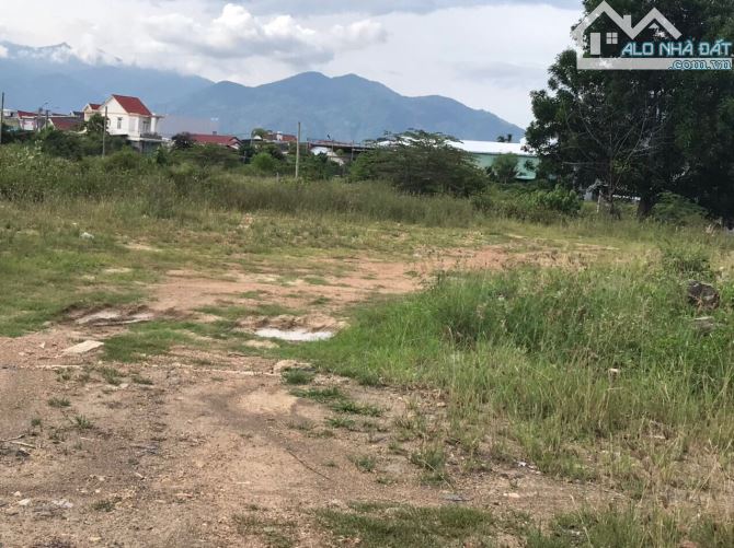 Bán lô  đất mặt tiền Võ Nguyên Giáp -  Diên Toàn - Diên Khánh - Nha Trang