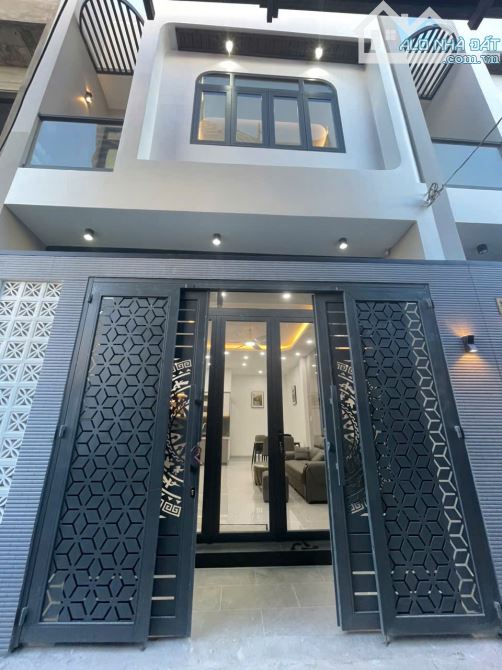 NHÀ PHƯỜNG 5 MỸ THO ĐƯỜNG ĐOÀN THỊ NGHIỆP TRUNG TÂM