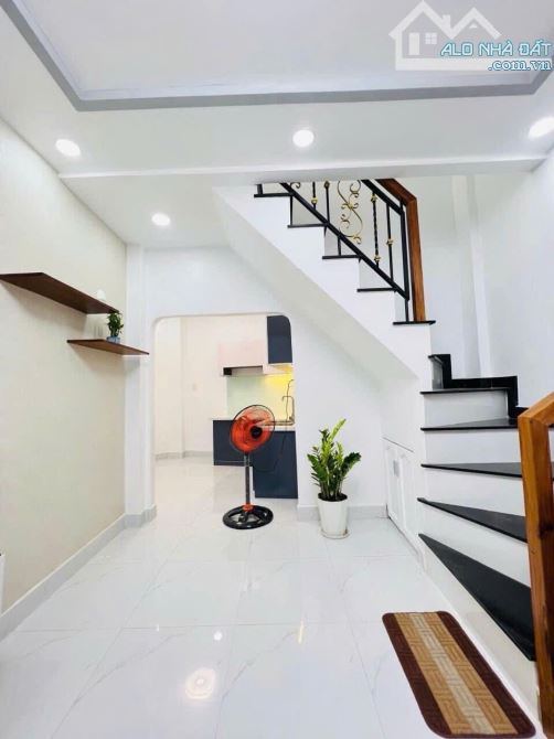 Bán nhà hẻm 2m Trần Quang Khải, Tân Định, Quận 1, giá 5.3 tỷ