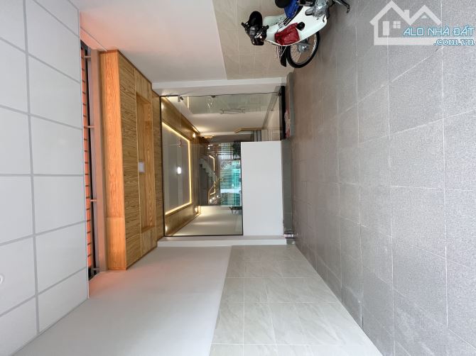 NHÀ ĐẸP FULL NỘI THẤT CÁCH NGÃ 6 CHỈ 1km - CÁC TIỆN ÍCH LIỀN KỀ