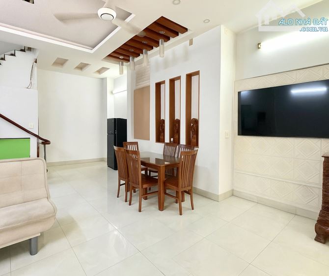 Nhà Đẹp 3 Tầng, ngang 5m, phường 16, Gò Vấp, 52m2 chỉ 5 tỷ hơn