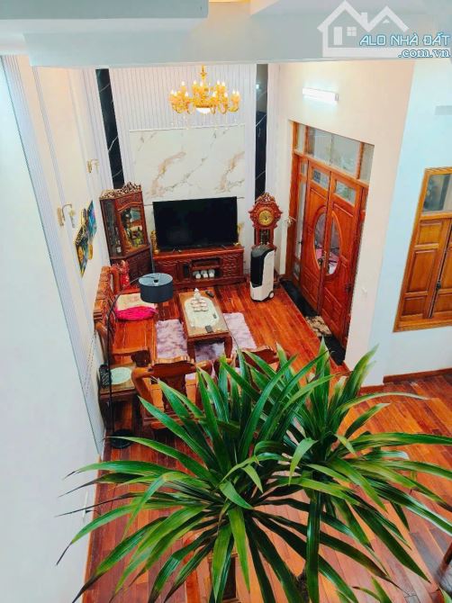 Minh Khai Nhà dân xây, nội thất gox đẹp, ngõ 3 gác, gần phố, gần trường học, 57m2,11 Tỷ