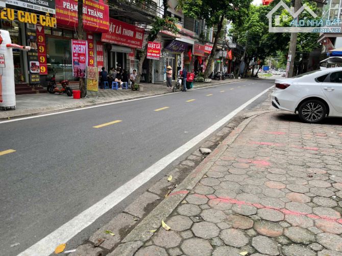 1TỶ08, 45m2 NHÀ TẬP THỂ TTĐA , NGAY CHỢ LẮP GHÉP, Ô TÔ ĐỖ NGÀY ĐÊM