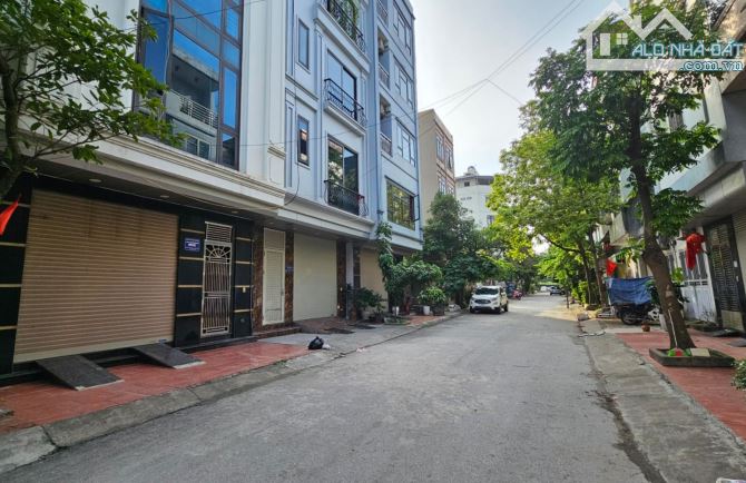 Em tôi Bán nhà Văn Phú – Hà Đông, vị trí vip – ở & kinh doanh đều đẹp, 55m2, 5T, mt5m, 13
