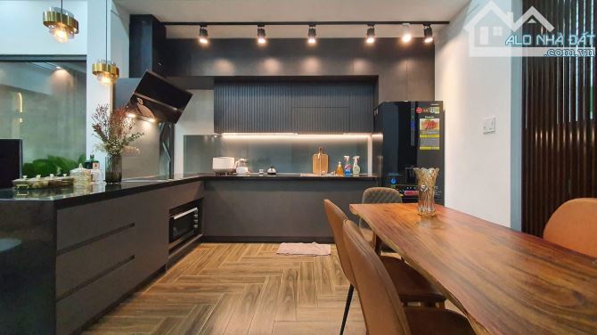 ⭐⭐⭐ CHỐT NHANH TRONG TUẦN – NHÀ 3 TẦNG MẶT TIỀN KHUÊ MỸ ĐÔNG 9 – GẦN BIỂN
