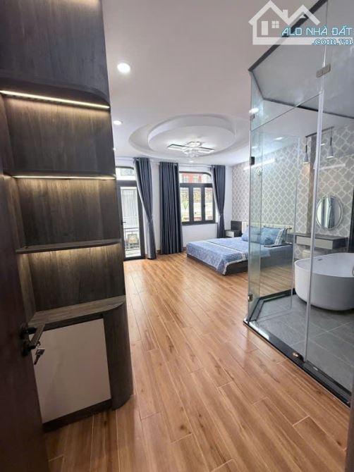 Mặt tiền 4 tầng nguyễn văn luông quận 6 50m2 hoàn công đủ gấp bán chỉ 7.55 tỷ thương lượng