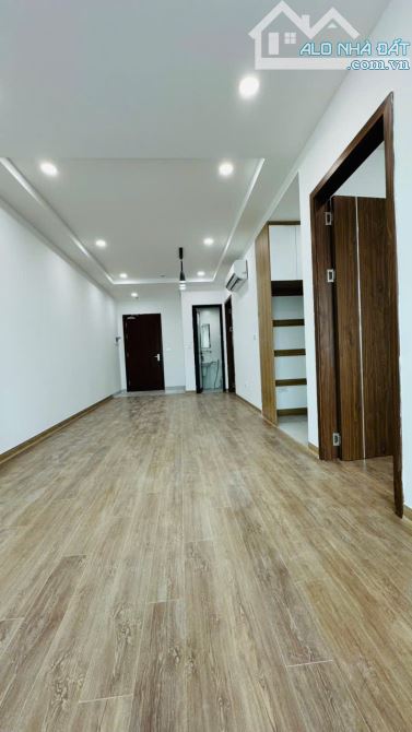 Căn hộ 2 phòng ngủ, dự án NOXH Quang Vinh (39 Lương Khánh Thiện) - 67m2 - giá 1,9 tỷ