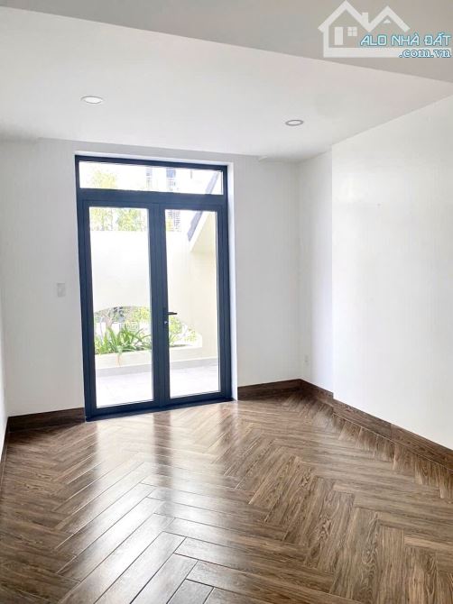 BIỆT THỰ ĐƯỜNG LIÊN PHƯỜNG QUẬN 9 | 210M2(8*25M) | 21.8TỶ GẦN GLOBAL CITY - 9