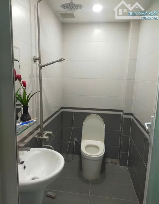 HẺM XE TẢI – NHÀ 5 TẦNG – SỔ HOA HẬU – GIÁ TỐT NHẤT KHU VIP BÌNH THẠNH – Chỉ 9,2 TỶ 🔥 - 11