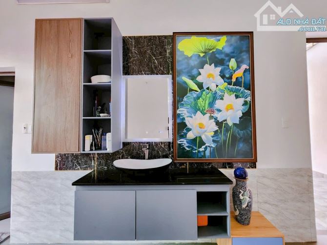 NHÀ ĐẸP SÂN VƯỜN CUỐI YMOL RẼ PHẢI - CÁCH TRUNG TÂM THÀNH PHỐ CHỈ 4KM . GẦN MỌI TIỆN ÍCH - 11