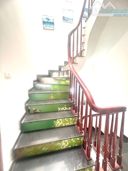 Bán nhà Yên Lạc 47/54m2, 5T, mt 4.5m lô góc, ngõ thông phân lô, oto vào nhà. Giá 15.6 tỷ