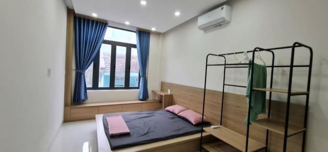 Bán nhà 3 tầng đẹp hẻm Ngô Mây, DT 28m2, Giá 2.6 tỷ - 1
