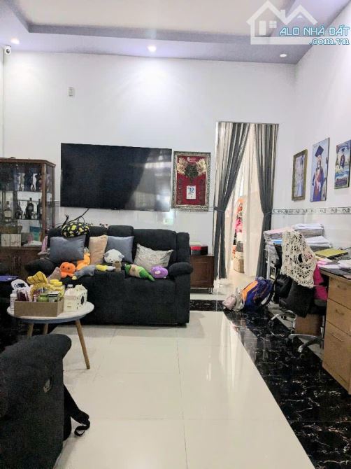 BÁN NHÀ CẤP 4,164M2,NGANG 5M,MỸ HOÀ 3,TÂN XUÂN,KẾ CHỢ ĐẦU MỐI HÓC MÔN,6,5 TỶ( TL) - 1