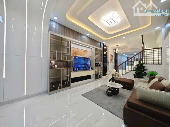 Bán Nhà 2 tầng FULL NỘI THẤT đường TRƯƠNG THỊ HOA, phường TTH, Q12,dt72,4m²(4x20).Hẻm 6m - 1