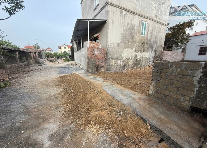 Bán 95m2 đất full thổ cư phường Chương Mỹ, Hà Nội - 1