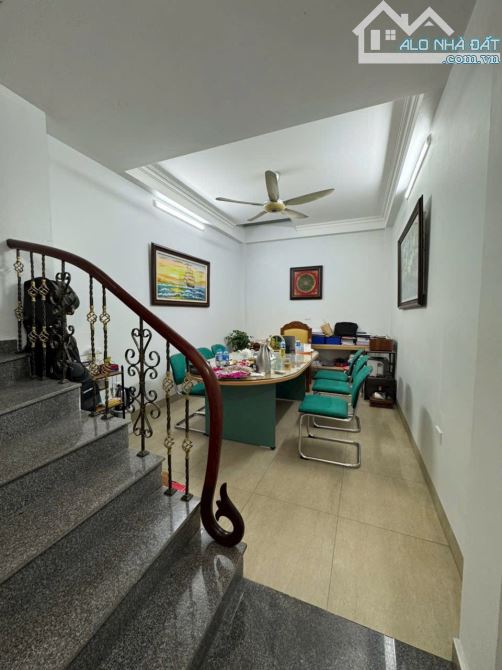 Nhà đẹp hiếm kinh doanh đỉnh Phố Phạm Khắc Quảng DT 40m2 . Giá 15 tỷ - 1